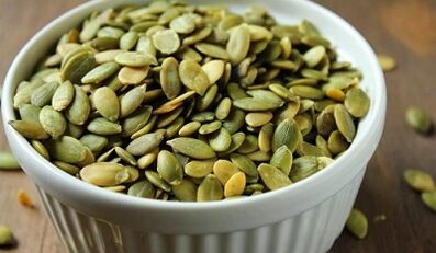 Treatment of prostatitis with pumpkin seeds